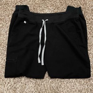 Black FIGS Joggers - M